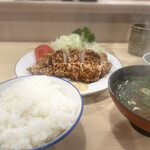 Tonki - ロースかつ定食