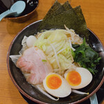横浜家系ラーメン 刀 - 