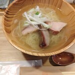 らあめん厨房 どる屋 - 黄金の鯛ラーメンスペシャル・塩
