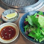 Yakiniku Jiinosento Kaberi - 