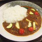 華麗なるカレー - サザエとズッキーニのカレー(1500円)