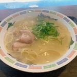 Hakata Ramen Hakataya - ラーメン 290円