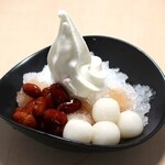 Kuroge Wagyuu Yakiniku Bi-Fa-Zu - 伊佐ソフトクリームぜんざい