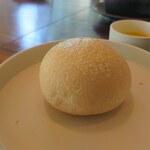 アコルドゥ - バターをあしらえたパン(人*´∀｀)