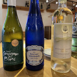 グランディール - グラスワインお願いするとちょっと飲ませてくれる