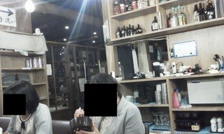 浜一番屋 - 201308　浜一屋　店内⇒右斜め奥には、小上りがあります