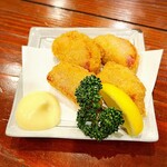 蛍 - 明宝(めいほう)ハムは全国に流通していますが、明方ハムは岐阜県内のみ流通しています(o^^o)