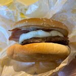 マクドナルド - ブラックペッパーのアクセントが美味いバーガーだった