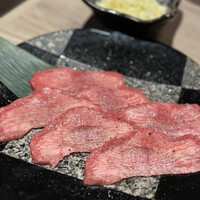 近江うし焼肉 にくTATSU 渋谷店 - 