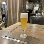 鉄板ビストロ 小島 - ランチ時、瓶ビール以外は、アルコール一杯¥300。