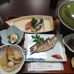 ひめます山荘 - 料理写真:夕食