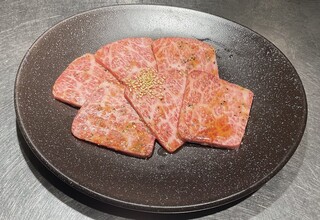 Sumibi Yakiniku Hanabi - 上カルビ