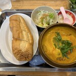 ベトナム料理 アオババ  - カリーガー…税込900円