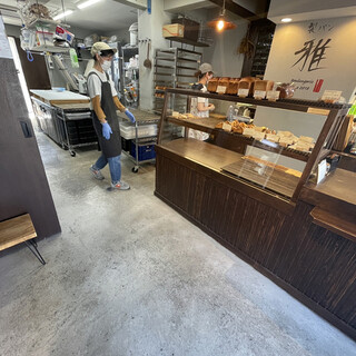 製パン 雅_2
