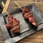 若どり屋 - 白レバー 塩＆たれ/380円♪