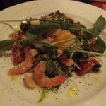 ORSO - 小海老・アボガド・温泉卵のシーザーサラダ　680円