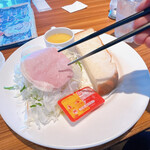 Guri-N Kafe - 箸で食べる