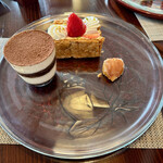 レ・ザンジュ - 