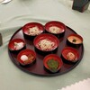 紫塚ゴルフ倶楽部 クラブハウスレストラン - 料理写真:5種類の薬味で食べる蕎麦