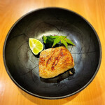 いざかや しん - 厚みのあるのどぐろは皮目はパリパリ、中身はふっくら。とても美味しかったです(o^^o)