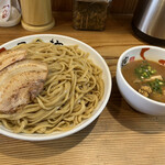 sampoumenshin - 炙りチャーシュー+濃厚魚介つけ麺　2玉