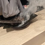 1000 - 焼きおにぎりの炭炙り