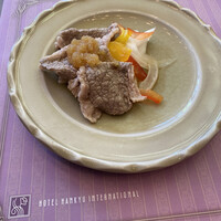 ビュッフェ＆カフェレストラン ナイト＆デイ - 国産牛の冷しゃぶ　おろしポン酢