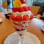 Mizunobu Fruit Parlor Labo - さくらんぼパフェ