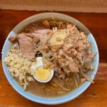 ラーメン富士丸 - ラーメン少な目1000円（ニンニク、ヤサイ、アブラ）