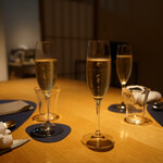 鉄板料理 花六 - 