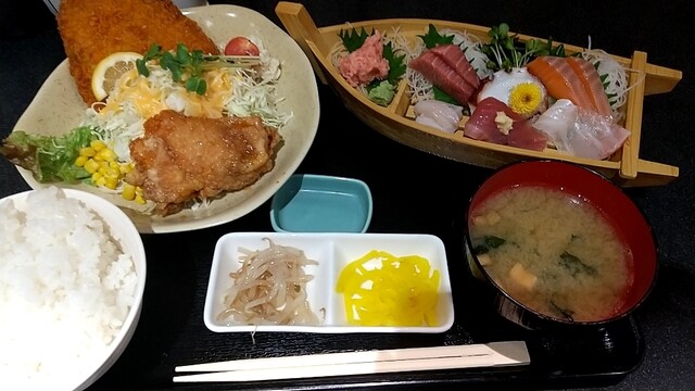 食楽処 おらほや - 竜田（食堂）の写真