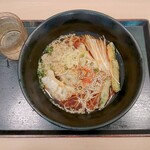 ゆで太郎 - ピリ辛揚げ餃子そば ¥650（税込）