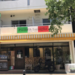 PIZZERIA FAMIGLIA - 