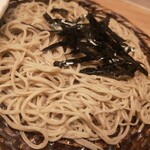 手打ち蕎麦 YAHEI - プラス100円で十割に変更した子がこちらです✨専門店でしかお目にかかることはないので貴重です。