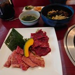 焼肉 八山 - 