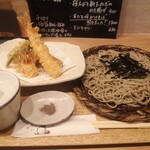手打ち蕎麦 YAHEI - これがランチで1600円とはなんと贅沢な