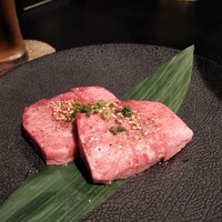 老舗精肉店直送 千種焼肉 飛騨牛の奴隷 千種店 - 