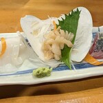 あぶりや食堂 - 刺身盛り合わせ（2人前）　アジ一切れ食べちゃった(笑)
            