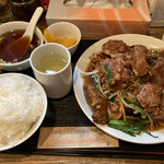 レバニラ定食 kei楽 - 