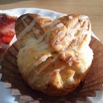 ワイ クニエダ - 2013.6. 栗のデニッシュ