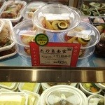 なだ万　厨房 - 店内ディスプレイ