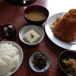 おふくろの味 みむろ - 久々のいわしフライ定食です。