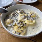 TATA - トリュフ入りラビオリ