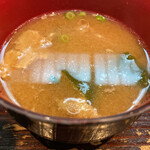 ひかり寿司 - あら汁(お寿司を頼むと付いてきます)