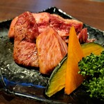 Yonezawa Gyuu Sumi Biyakiniku Uesugi - 中落カルビ(1180円)