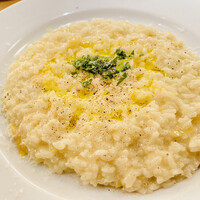Osteria UVA RARA 横浜 - 