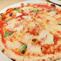 Osteria UVA RARA 横浜 - 