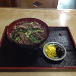 福栄食堂 - 肉丼610円
