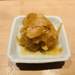 鮨 一二郎 - 赤酢のガリ