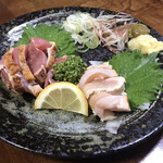 Yokkaichi Sumibiyaki Kushidamashii - 鶏肉のタタキ